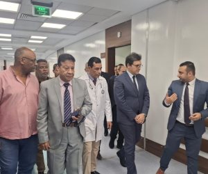 وزير الثقافة يزور طلاب أسوان المصابين بحادث طريق إسنا لتوفير الدعم الكامل لهم