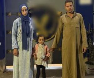 أمن بنى سويف يعيد طفلة «تاهت» من والدتها في السوق.. والأسرة تقدم الشكر للداخلية