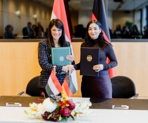  مصر وألمانيا تطلقان مرحلة جديدة من الشراكة الاقتصادية وتوقعان اتفاقيات بقيمة 294.5 مليون يورو تعادل نحو (16 مليار جنيه)