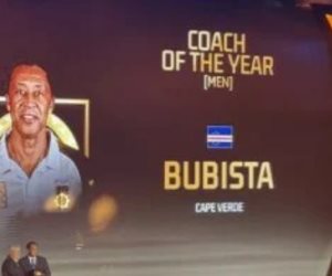 الكاف: بوبيستا مدرب الرأس الأخضر الأفضل فى أفريقيا 2025  