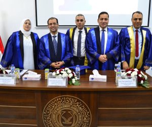 رسالة دكتوراة تناقش آليات تعزيز الشفافية في تطوير منظومات الاتصال والإعلام داخل المؤسسات الكبرى