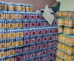 ضبط صاحب مصنع لإنتاج وتعبئة وبيع المشروبات الصناعية رخيصة الثمن والمصنعة بمواد مجهولة المصدر