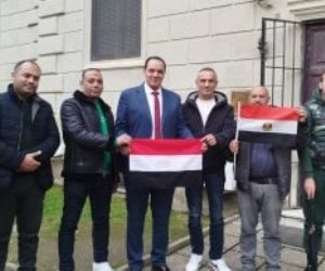 توافد كبير للناخبين بالمرحلة الثانية من انتخابات النواب فى روما (صور)