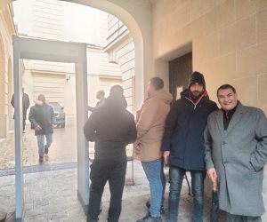 توافد أبناء الجالية المصرية في فرنسا للإدلاء بأصواتهم في انتخابات المرحلة الثانية لمجلس النواب 