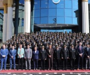 أكاديمية الشرطة تنظم دورة تدريبية لطالبات كلية الشرطة للتدريب على كشف الوثائق المزورة