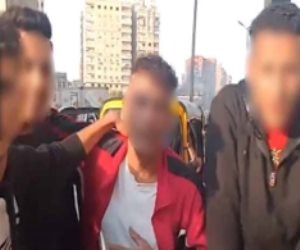 ضبط 4 سائقين توكتوك اعترضوا على تطبيق غرامة مالية لمخالفتهم قرار منع سيرهم بالطرق والمحاور الرئيسية بالقاهرة