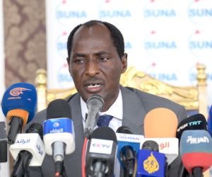 عبد العزيز أوري مسؤول الإعلام بأقليم دارفور لـ"صوت الأمة": الشعب السوداني يثق في مصر