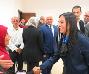 وزيرة التضامن مبنى المدرية بمجمع المصالح للخدمات الذكية بمحافظة الوادي الجديد