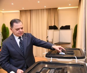 وزير الداخلية يدلي بصوته في انتخابات النواب 2025