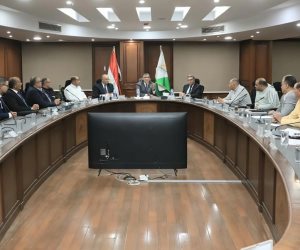 محافظ الجيزة يتابع جهود منظومة النقل الحضاري لاستبدال وإحلال «التوك توك»