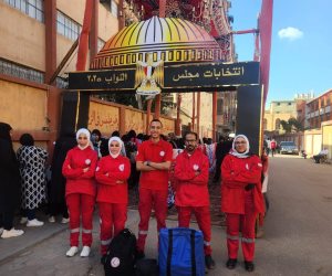 فرق الهلال الأحمر تنتشر لدعم الناخبين وسط إقبال كبير  فى لجان الساحل بالقاهرة