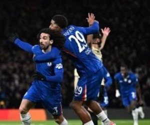 مباراة تشيلسي ضد برشلونة. . ثعلب بالمدرج وطرد وهدف عكسى للبلوز في مرمي البارسا . فيديو