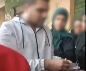 الداخلية: ضبط شخصين قاما بتوزيع مبالغ مالية على الناخبين بالقاهرة مقابل إدلائهم لصالح مرشحيهم