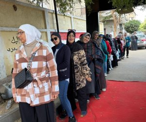 إقبال كبير للناخبين بلجان جيهان السادات بالمنيل 
