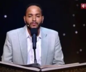 تحكيم دولة التلاوة للمتسابق على عثمان: صوتك جميل ولك مستقبل باهر