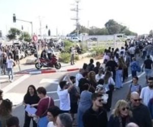 طوابير من الإسرائيليين أمام سفارة البرتغال بتل أبيب للهجرة إلى لشبونة .. اعرف الأسباب 