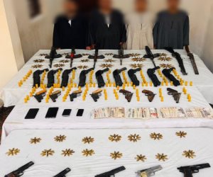 ضبط عناصر بؤر إجرامية من جالبي ومتجري المواد المخدرة والأسلحة غير المرخصة في عدد من المحافظات