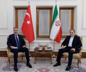   إيران وتركيا تتهمان إسرائيل بارتكاب جرائم ضد مدنيي غزة وتدعوان لوقف العدوان