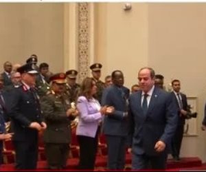 الرئيس السيسى يفتتح المعرض الدولى للصناعات الدفاعية إيديكس 2025.. بث مباشر