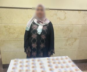 أمن البحيرة يضبط سيدة توزع دعاية لمرشح بمحيط دائرة أدكو الإنتخابية 