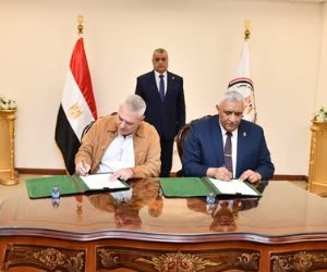 وزير الدولة للإنتاج الحربي يشهد مراسم توقيع عقد للتعاون المشترك في مجال التصنيع العسكري