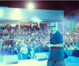 عمرو دياب يتألق فى الدوحة بحفل استثنائى وحضور جماهيرى غفير