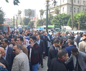 استمرار توافد المحامين من مختلف المحافظات للمشاركة فى عمومية النقابة