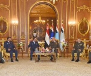 الفريق أحمد خليفة يلتقى رئيس أركان القوات المسلحة القطرية