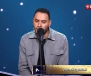 دولة التلاوة.. مصطفى حسنى يبشر المتسابق أحمد جمال.. شوف قال إيه؟
