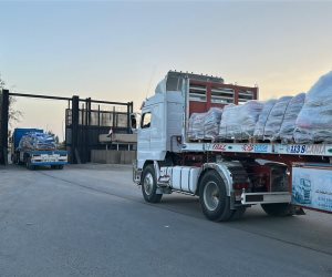 إطلاق قافلة زاد العزة الـ 89 إلى غزة بحمولة 256 ألف سلة غذائية وملابس