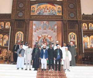 وفد من المشاركين في المسابقة العالمية للقرآن في زيارة للعاصمة الجديدة