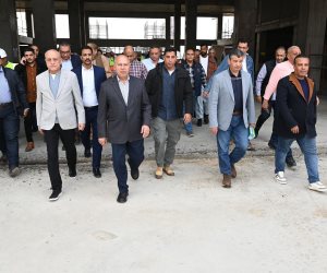 نائب رئيس الوزراء يتفقد محطات ومسار الخط الثاني للقطار السريع