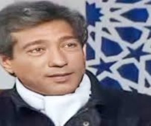 اليوم.. ذكرى رحيل المخرج والممثل الكبير كرم مطاوع الملقب بـ"قديس المسرح "