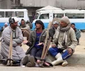 في أحدث بيانات .. عدد عمال التراحيل فى مصر وصل لـ 2.5 مليون مشتغل