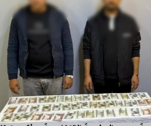  ضبط شخصان بالإسماعيلية وبحوزتهم عدد من البطاقات الشخصية الخاصة ببعض المواطنين ومبلغ مالى تمهيداً لتوزيعها على الناخبين 