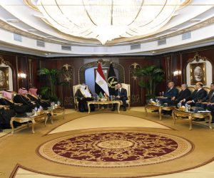 محمود توفيق يبحث مع وزير الحج والعمرة السعودي أوجه التعاون بين البلدين