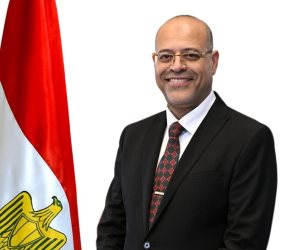 وزير العمل يصدر قرارًا وزاريًا لتحديد الجهة الإدارية المختصة بتقديم خدمات الوزارة