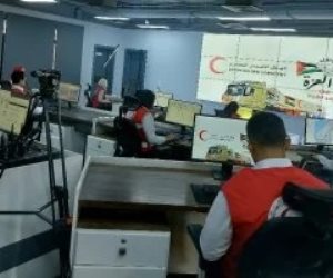 الهلال الأحمر: توزيع أكثر من 7.8 مليون سلة غذائية لغزة بقافلة «زاد العزة»