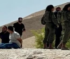 قوات الاحتلال الإسرائيلى تعتقل 5 سوريين من درعا بعد توغلها فى سوريا