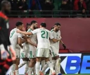 الجزائر تحسم التأهل لدور الـ16 بعد الفوز على بوركينا فاسو