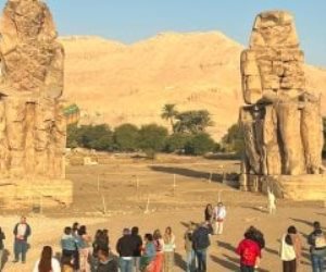 معابد ومعالم الأقصر الأثرية تشهد توافدا سياحيا كبيرا قبل ليلة رأس السنة.. صور