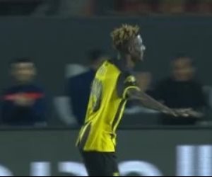 في الدقيقة 41 .. أنوماشي يسجل الهدف الثالث للمقاولون في الأهلي بكأس عاصمة مصر