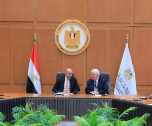 وزيرا التعليم العالي والتربية والتعليم يعقدان اجتماعًا لمناقشة تطوير مشروع الشهادات المهنية الدولية في التدريس للمعلمين