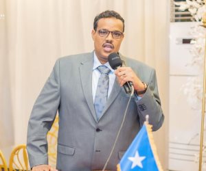 عبد الفتاح نور أحمد وزير الإعلام الصومالي السابق لـ"صوت الأمة": تفكيك الصومال جزء من استراتيجية أوسع.. وتل أبيب تبحث عن موطئ قدم في باب المندب