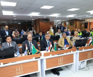 محافظ الجيزة يتابع أعمال فتح لجان جولة إعادة إنتخابات مجلس النواب بـ٧ دوائر من داخل مركز السيطرة