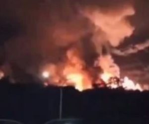 حريق هائل وانفجارات فى مطار هيجيروتى بفنزويلا