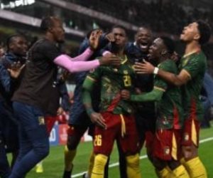 الكاميرون تهزم جنوب أفريقيا وتواجه المغرب فى ربع نهائى أمم أفريقيا.. فيديو