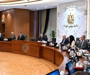 رئيس الوزراء: التوسع في توطين صناعة أجهزة الاتصالات ضمن استراتيجية شاملة لتوطين مختلف الصناعات