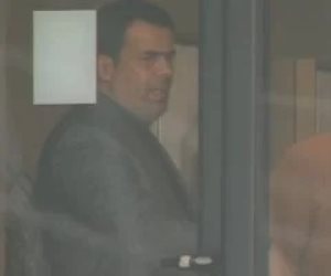 من داخل الملعب .. زيدان يواصل دعم نجله لوكا في مباراة الجزائر ضد الكونغو الديمقراطية.. صور