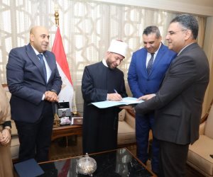 وتتوالى نفحات "دولة التلاوة ".. إهداء بقيمة مليون جنيه من رجل الأعمال إسلام نصر الله 